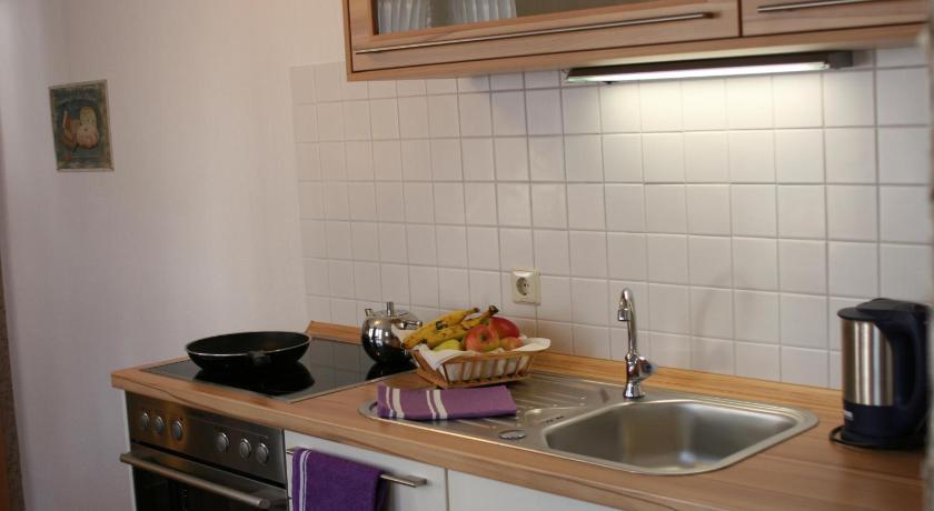Gaestehaus Aladin Cochem Bilik gambar